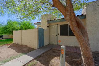 3205 W LOMA Lane 3, Phoenix, AZ 85051