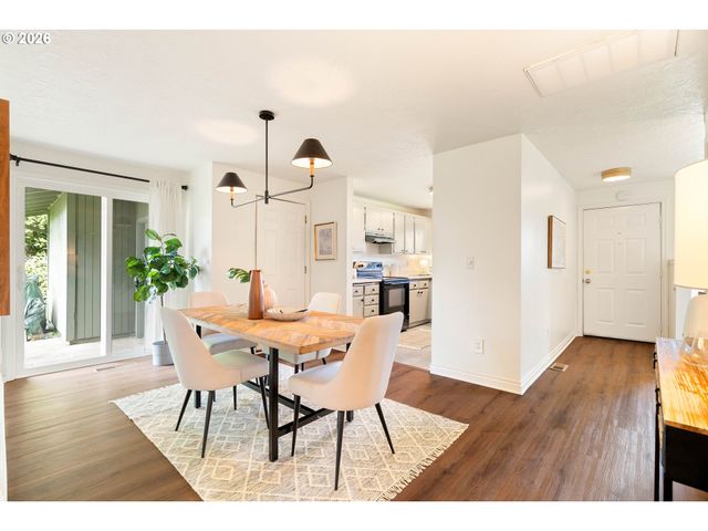 2336 Sw 23RD St, Troutdale, OR 97060
