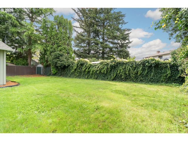 2336 Sw 23RD St, Troutdale, OR 97060