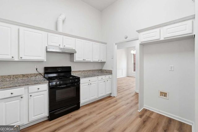 985 Waldwick Drive, Lawrenceville, GA 30045