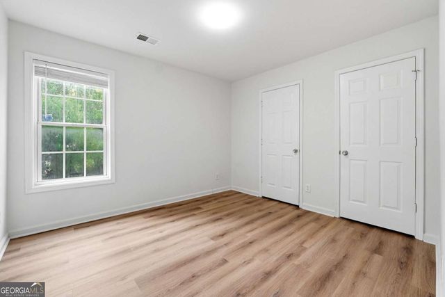 985 Waldwick Drive, Lawrenceville, GA 30045