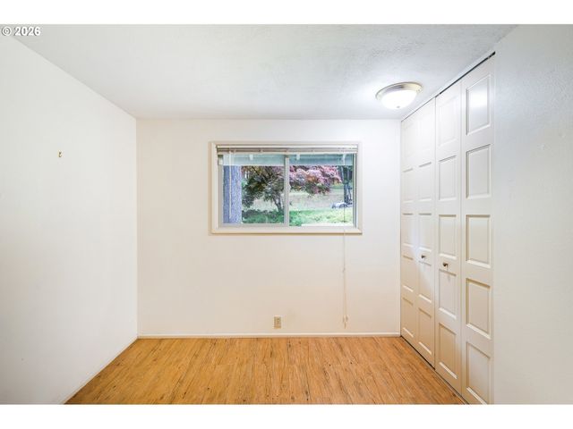 3463 W 25TH Ave, Eugene, OR 97405