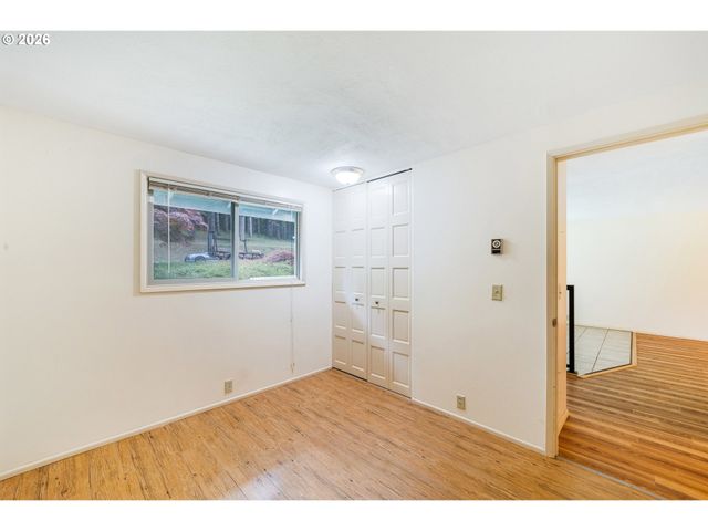 3463 W 25TH Ave, Eugene, OR 97405