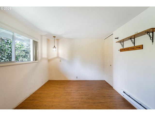 3463 W 25TH Ave, Eugene, OR 97405
