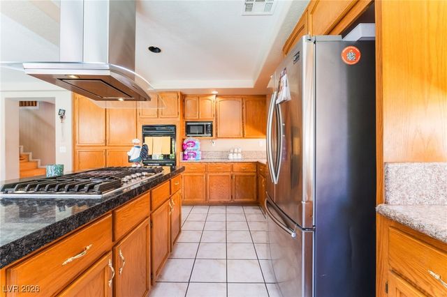 7504 Heather Knoll Circle, Las Vegas, NV 89129