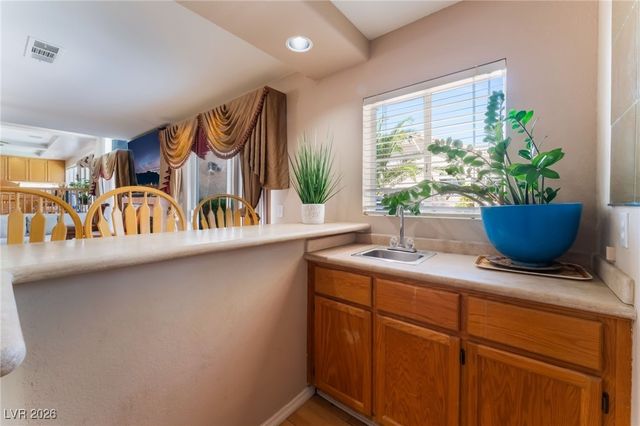 7504 Heather Knoll Circle, Las Vegas, NV 89129