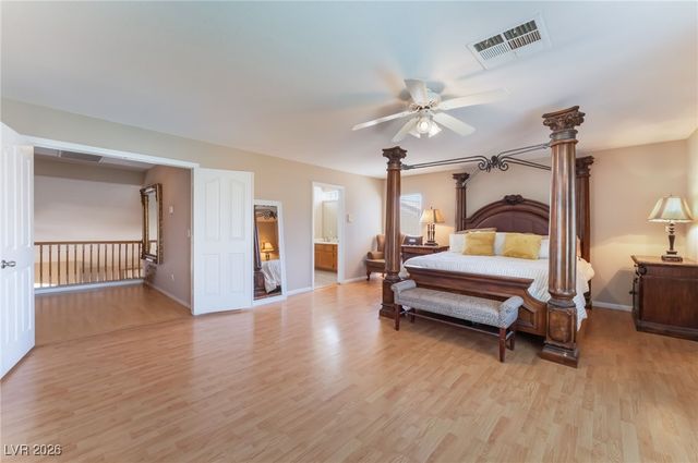 7504 Heather Knoll Circle, Las Vegas, NV 89129