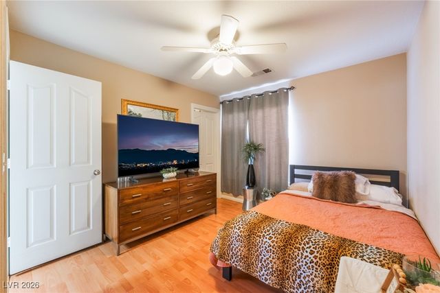 7504 Heather Knoll Circle, Las Vegas, NV 89129