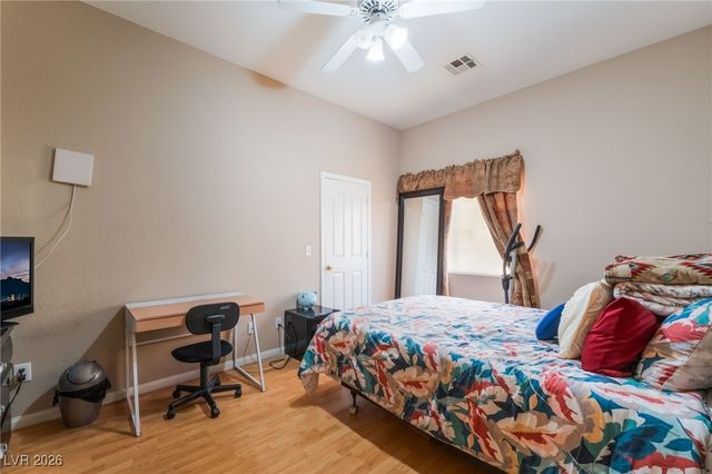 7504 Heather Knoll Circle, Las Vegas, NV 89129