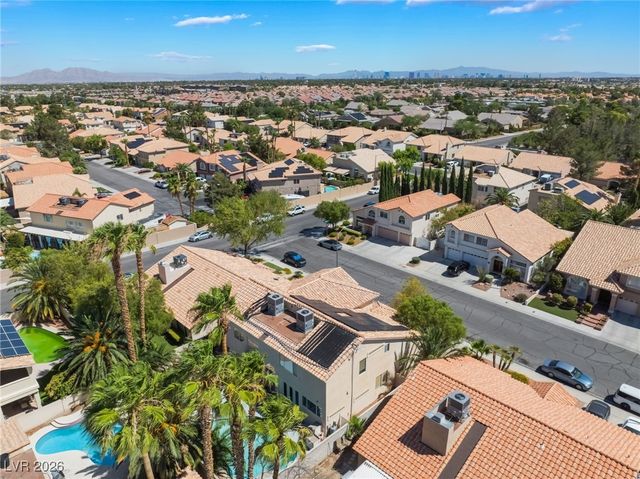 7504 Heather Knoll Circle, Las Vegas, NV 89129