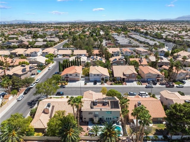 7504 Heather Knoll Circle, Las Vegas, NV 89129