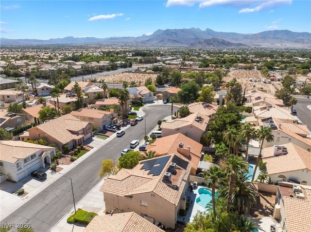 7504 Heather Knoll Circle, Las Vegas, NV 89129