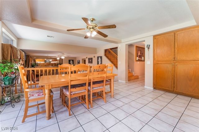 7504 Heather Knoll Circle, Las Vegas, NV 89129