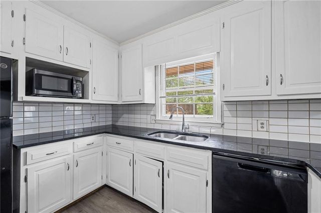 9 Latimer Road, Cartersville, GA 30121