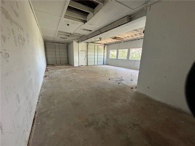 9 Latimer Road, Cartersville, GA 30121