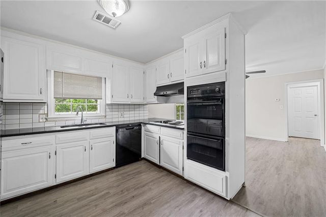 9 Latimer Road, Cartersville, GA 30121