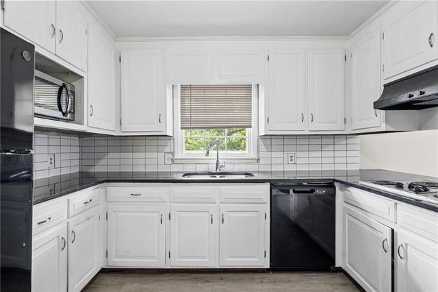 9 Latimer Road, Cartersville, GA 30121