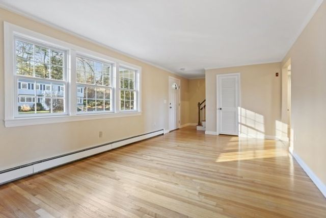 88 Wright Rd, Concord, MA 01742