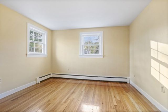 88 Wright Rd, Concord, MA 01742