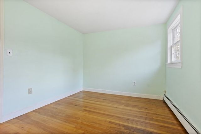 88 Wright Rd, Concord, MA 01742