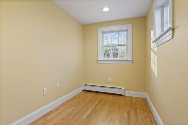 88 Wright Rd, Concord, MA 01742