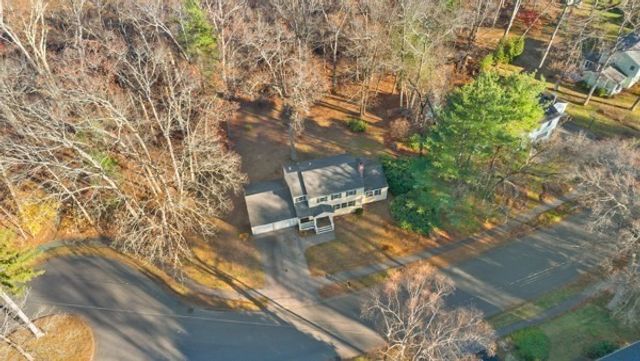 88 Wright Rd, Concord, MA 01742