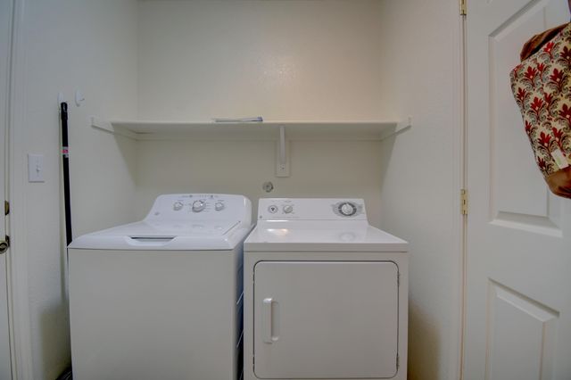 4701 Morris Street NE APT 703, Albuquerque, NM 87111