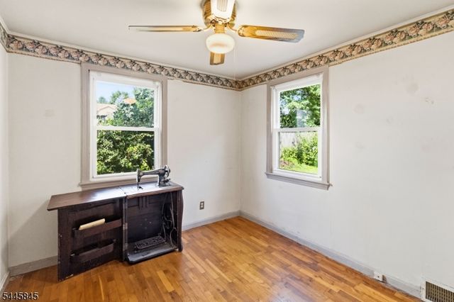 48 Malapardis Rd, Morris Plains Boro, NJ 07950