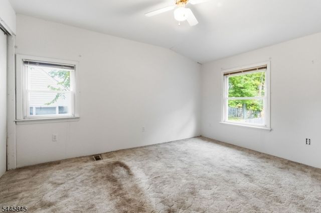 48 Malapardis Rd, Morris Plains Boro, NJ 07950
