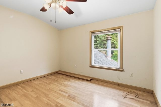 48 Malapardis Rd, Morris Plains Boro, NJ 07950