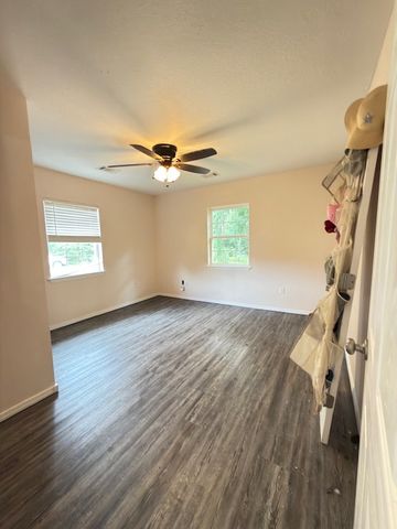 9 Wheeler Lane, Pottsville, AR 72858