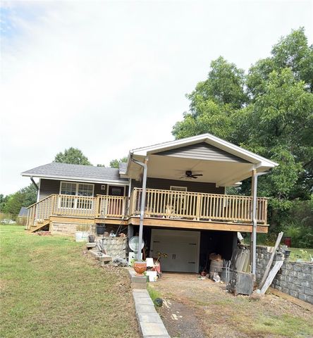 9 Wheeler Lane, Pottsville, AR 72858