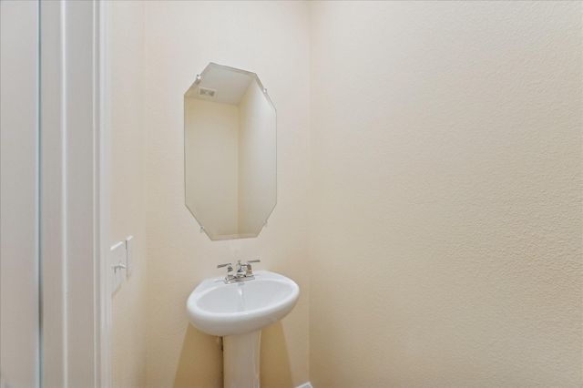 10725 Bancroft Park Lane, Houston, TX 77075