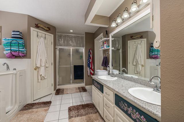 3861 W Lark Street, Springfield, MO 65810