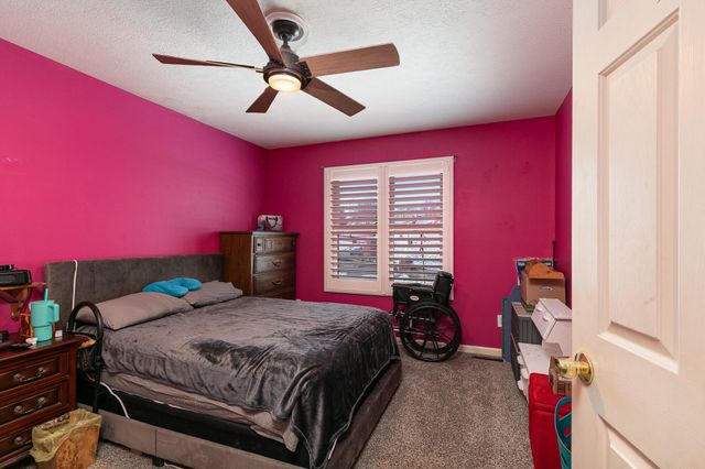 3861 W Lark Street, Springfield, MO 65810