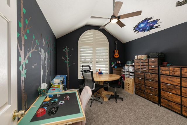 3861 W Lark Street, Springfield, MO 65810