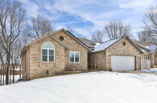 3861 W Lark Street, Springfield, MO 65810