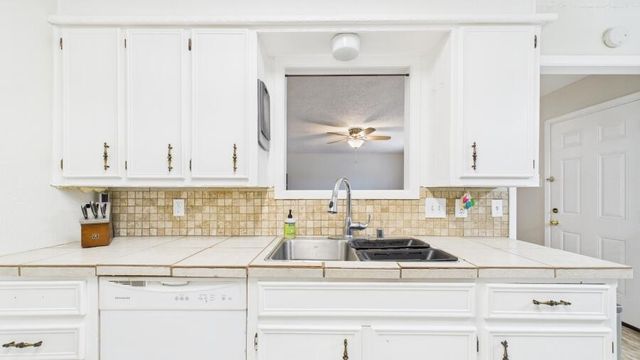 8109 Avenue V, Lubbock, TX 79423