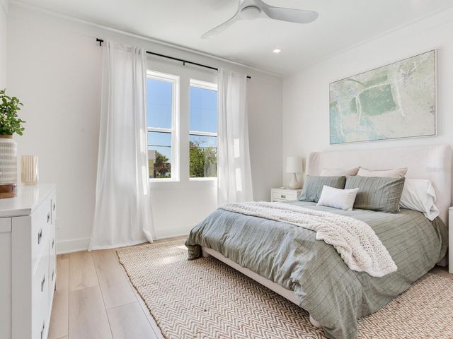 17030 DOLPHIN DRIVE, North Redington Beach, FL 33708