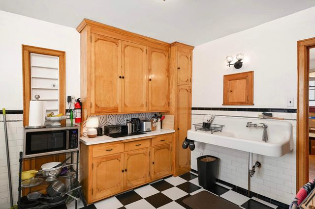 4304 Beard Avenue S, Minneapolis, MN 55410