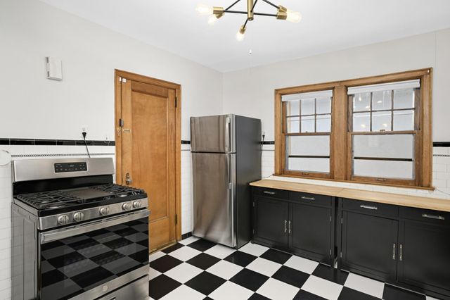 4304 Beard Avenue S, Minneapolis, MN 55410