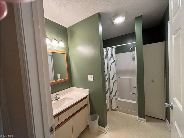 625 Balfour Road, Winston-salem, NC 27104