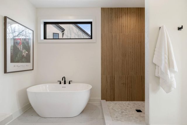 3749 Brookside Drive, Chaska, MN 55318