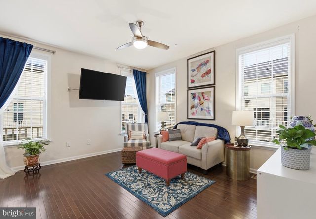 9511 SMITHVIEW PL, Lanham, MD 20706