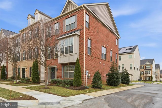 9511 SMITHVIEW PL, Lanham, MD 20706