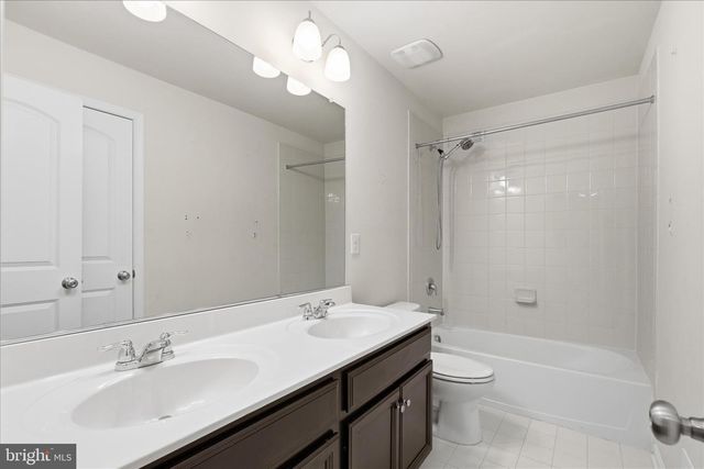 9511 SMITHVIEW PL, Lanham, MD 20706