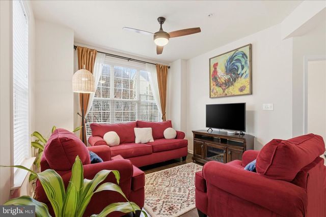 9511 SMITHVIEW PL, Lanham, MD 20706