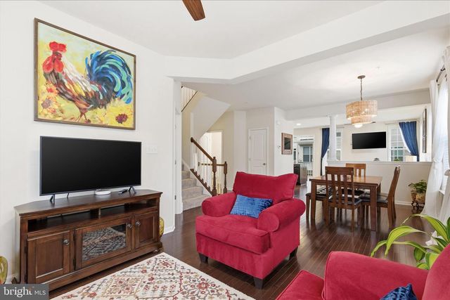 9511 SMITHVIEW PL, Lanham, MD 20706