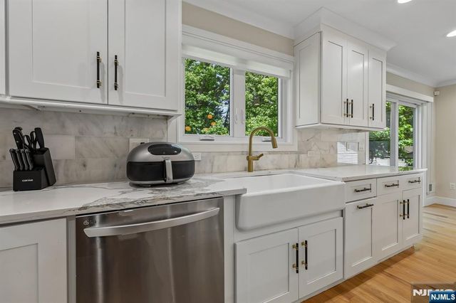 676 Ridgewood Avenue, Oradell, NJ 07649