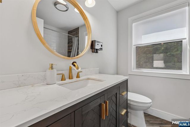 676 Ridgewood Avenue, Oradell, NJ 07649